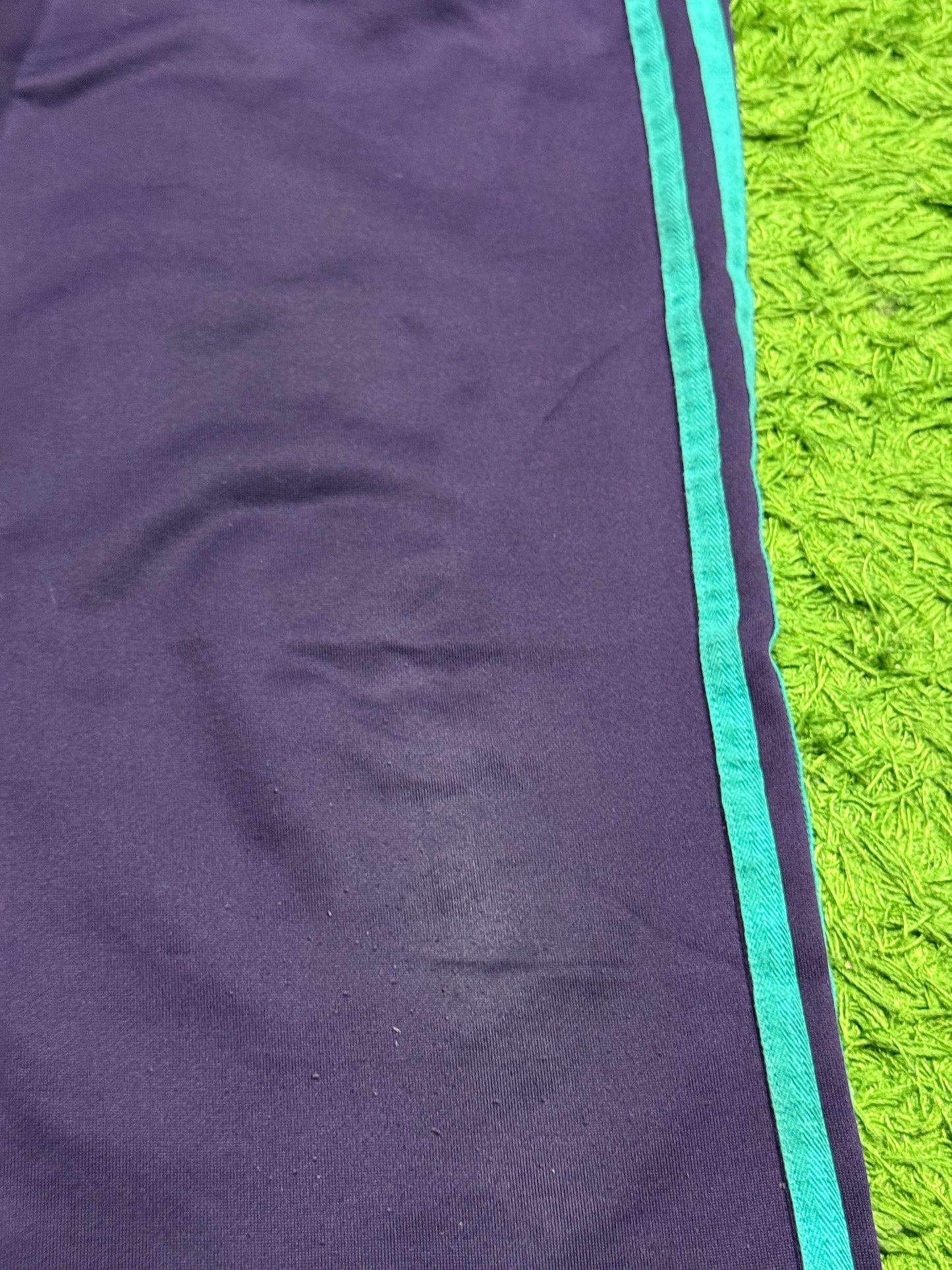 Spodnie dresowe fioletowe Adidas firebird
