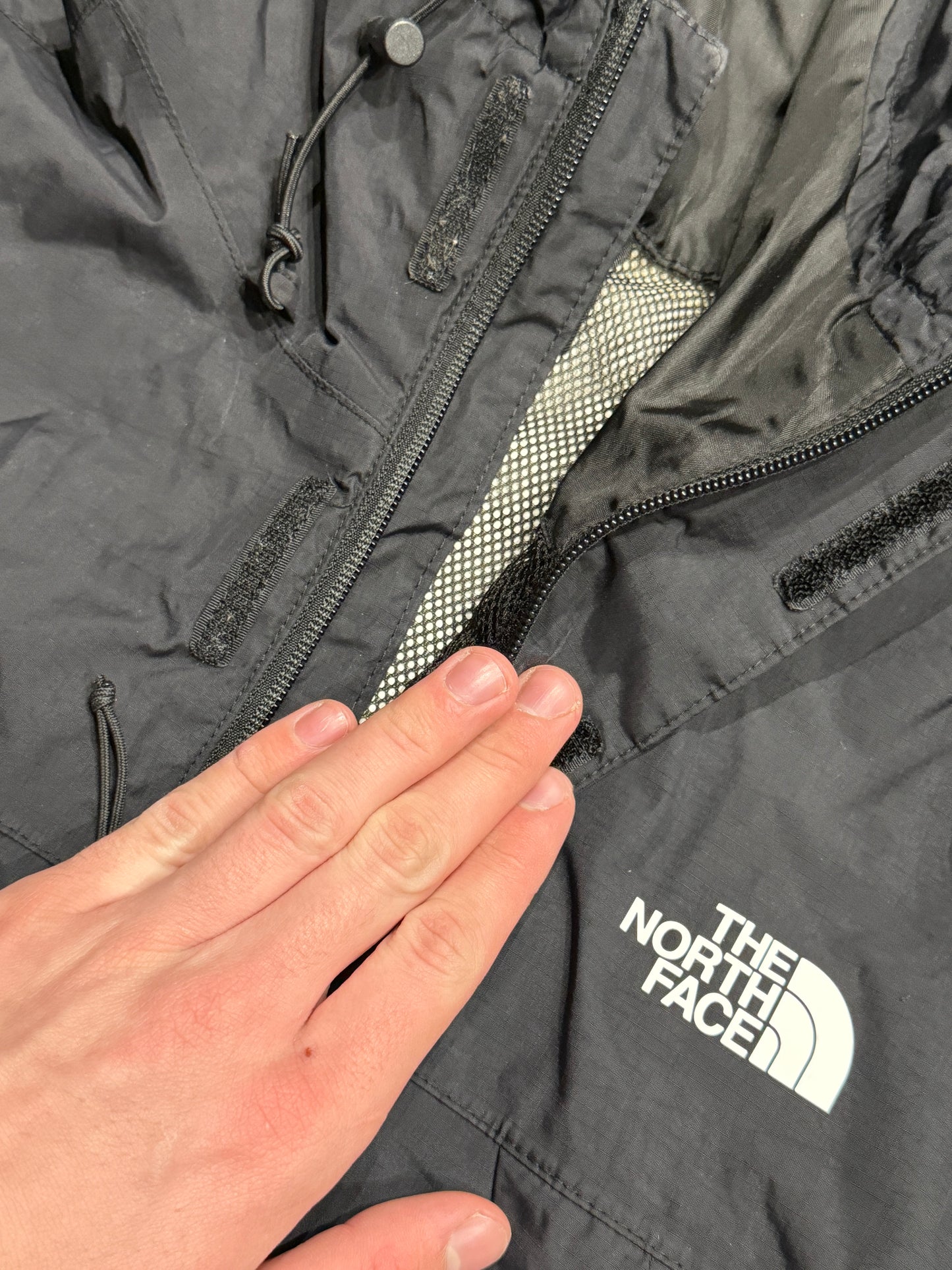 Kurtka wiatrówka The North Face dryvent