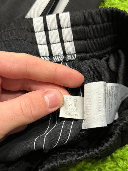 Spodnie dresowe czarne Adidas Originals firebird baggy pants