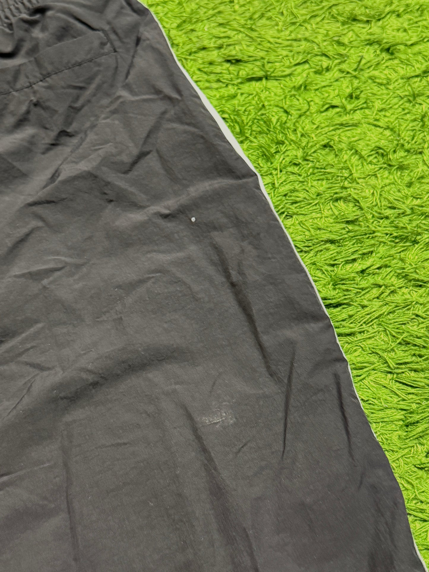 Spodnie ortalionowe czarne Adidas Originals Firebird track pants