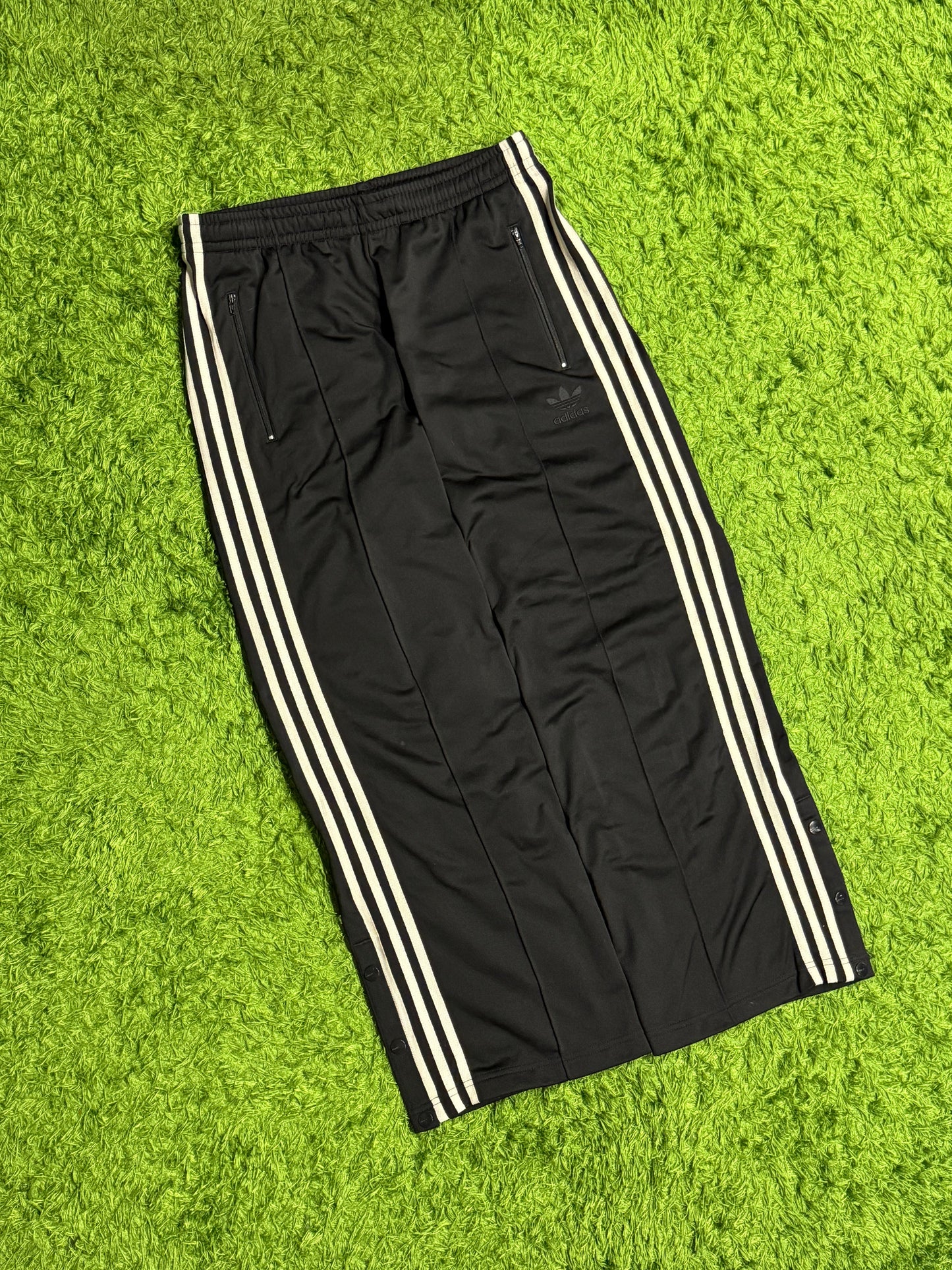 Spodnie dresowe czarne Adidas Originals Firebird pants