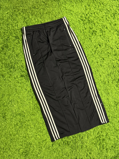 Spodnie dresowe czarne Adidas Originals Firebird pants
