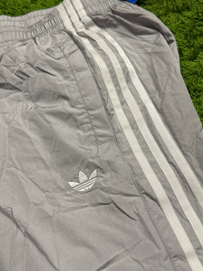 Spodnie dresowe srebrne Adidas Originals Firebird bnwt