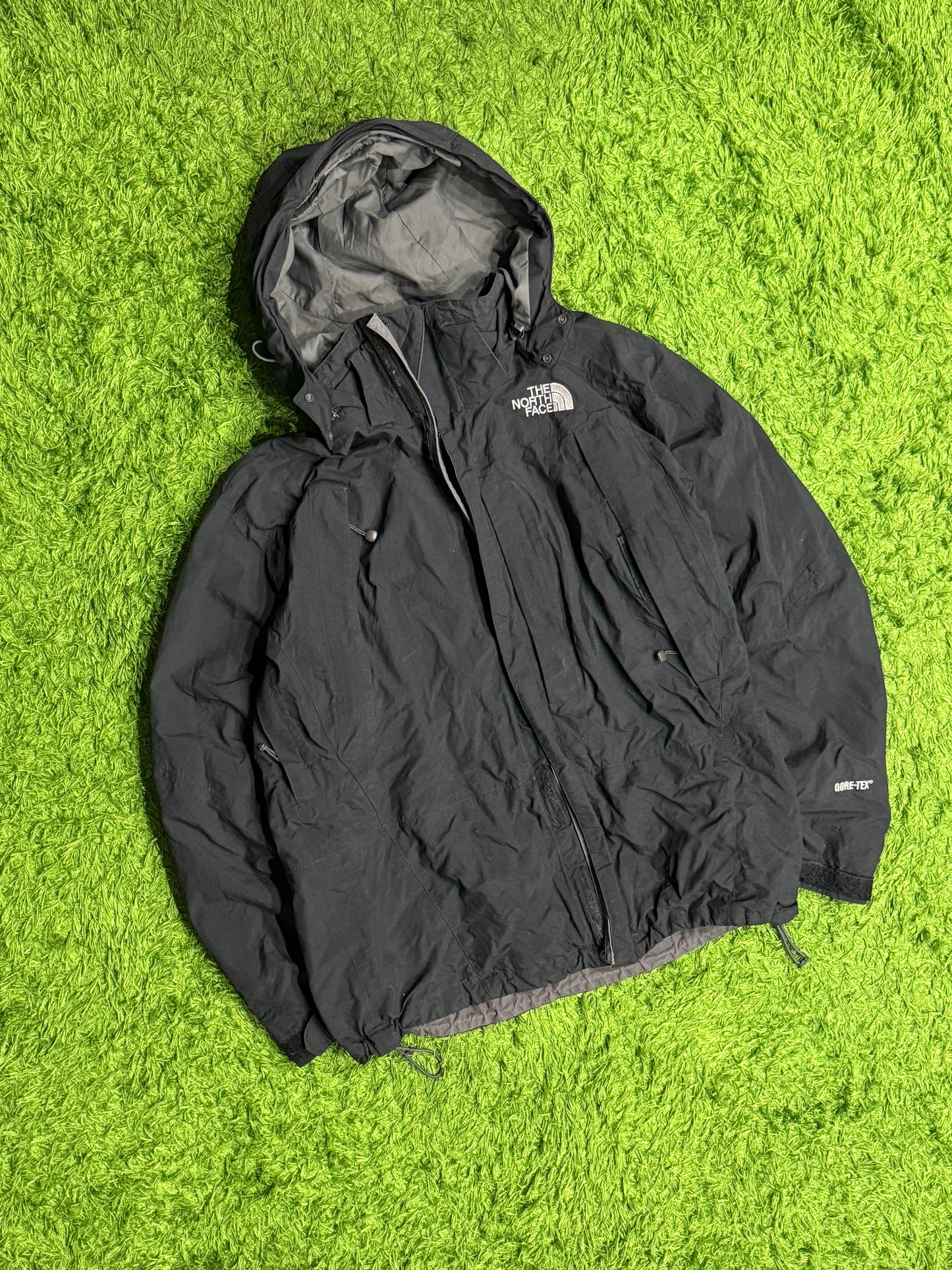 Kurtka czarna wiatrówka Thr North Face gore-tex