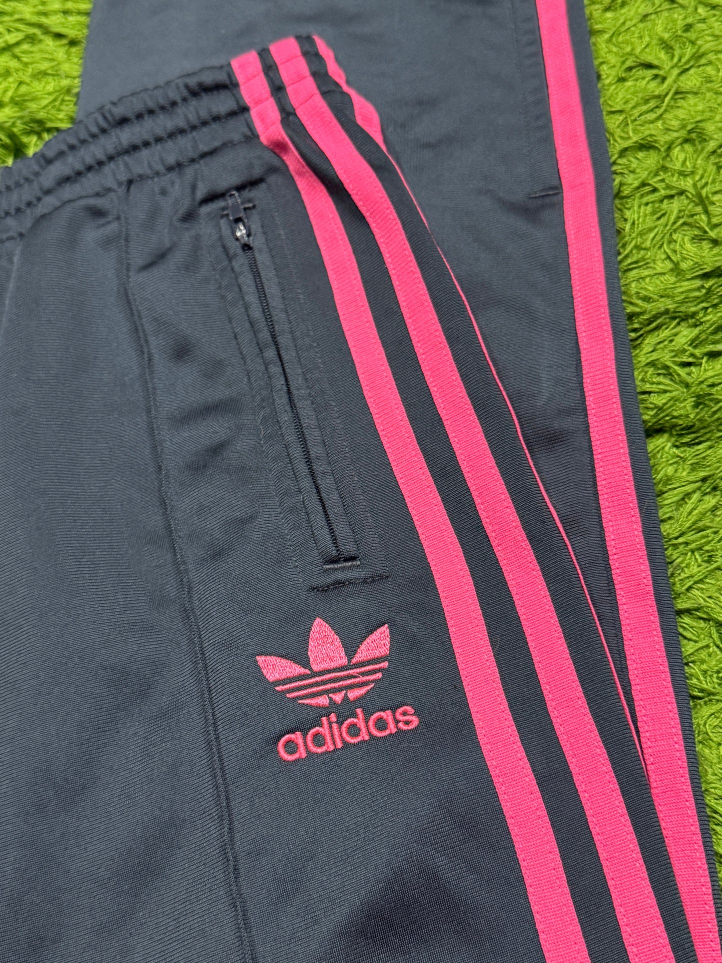 Spodnie dresowe szare Adidas Originals Firebird