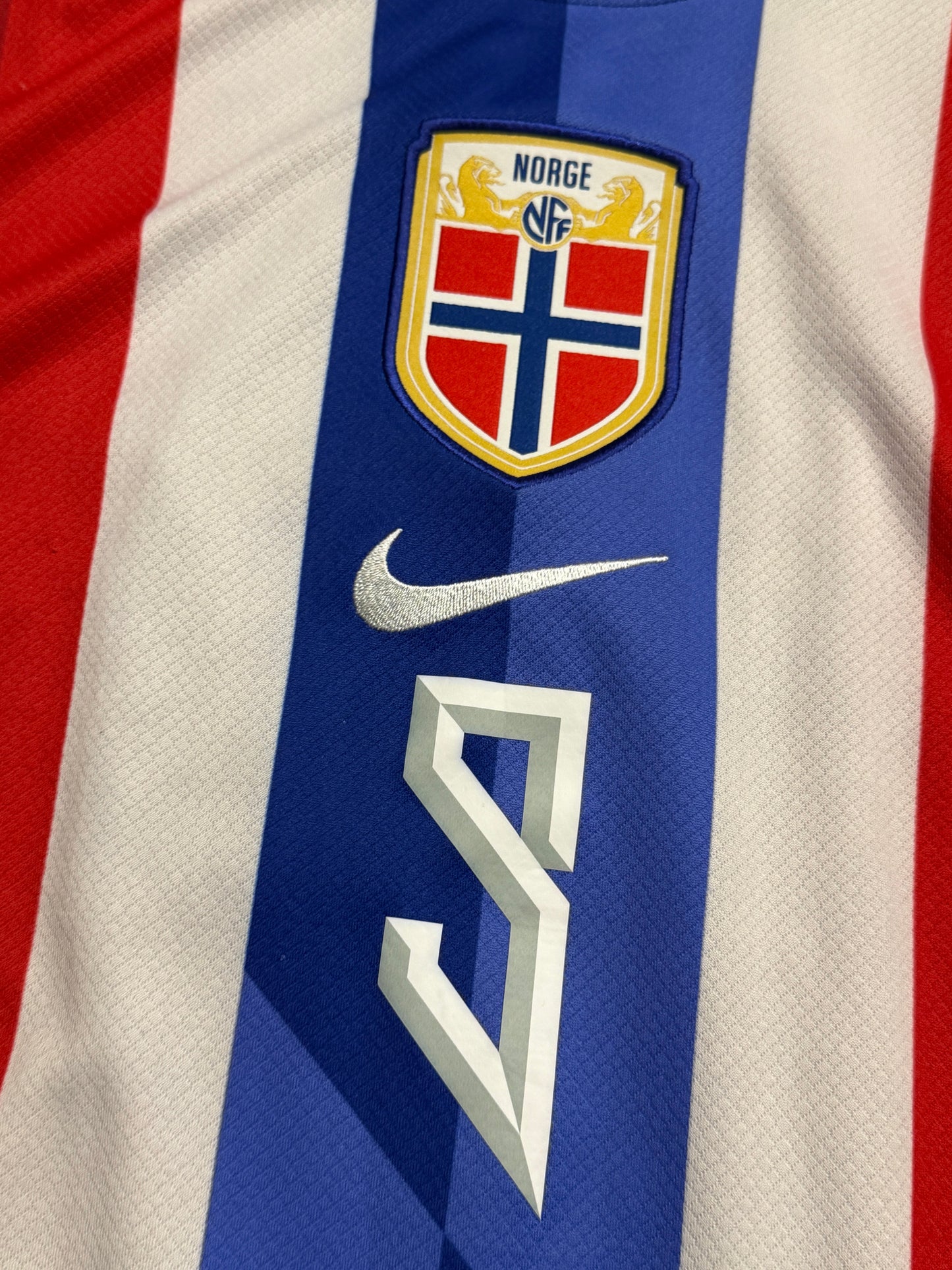 Koszulka piłkarska Nike x Norwegia 2024/2025 Erling Haaland